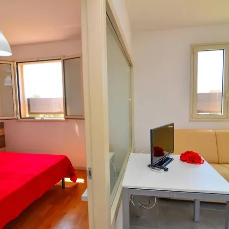 Boomerang Village Hotel 4*